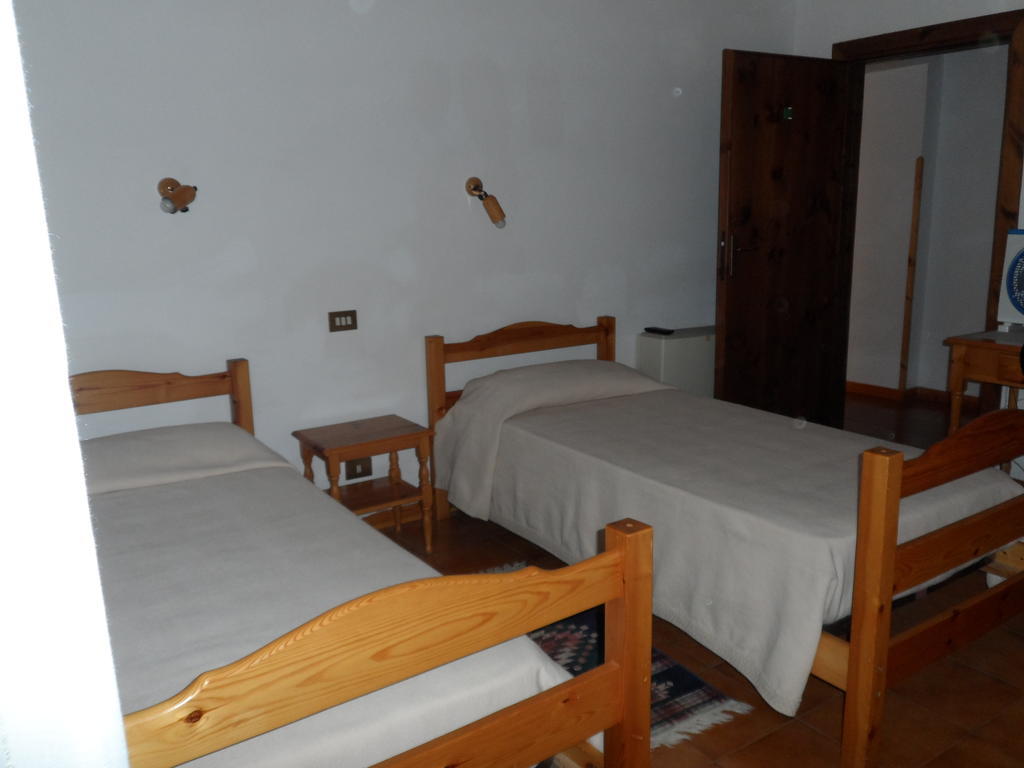 Mola Solis Civitella d'Agliano Room photo
